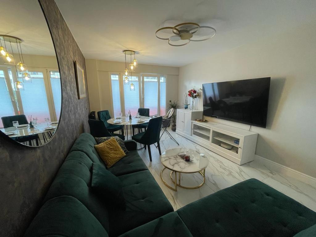 St George Daire Antibes Dış mekan fotoğraf